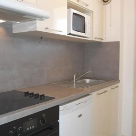Apartment 3 Pieces En Bord De Mer, Terrasse, Animaux Admis, Parking - Fr-1-776-147